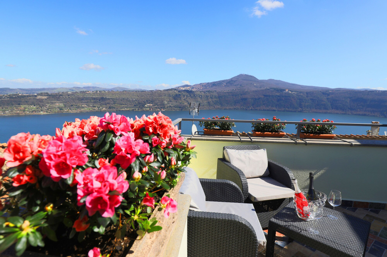 Atlantis Inn Castelgandolfo, Rome