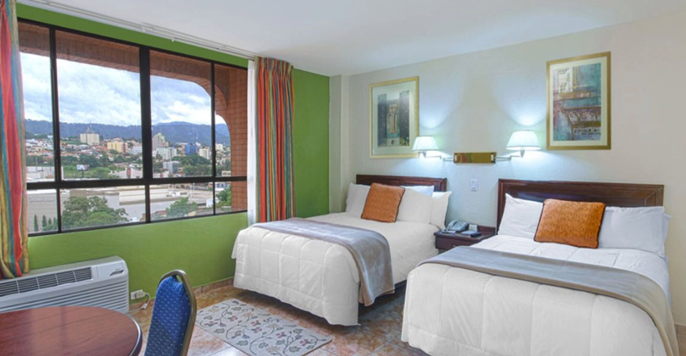 Bedroom 3, Florencia Plaza Hotel, Distrito Central