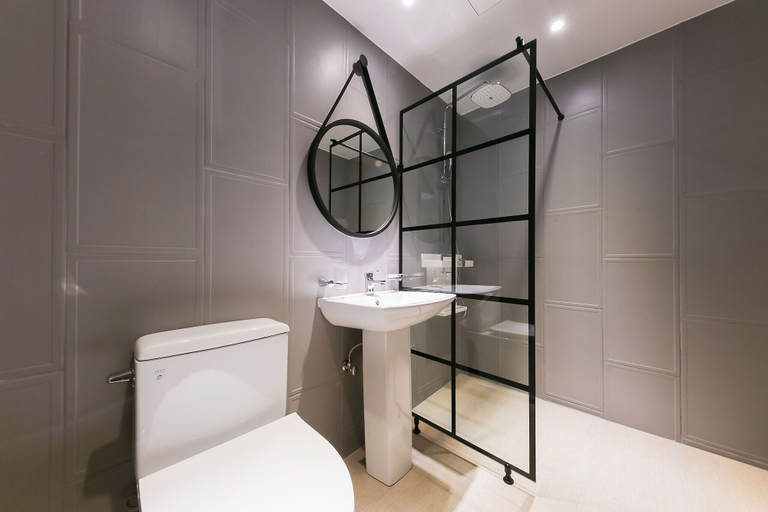 Bathroom 5, Hotel Dret, Yuseong