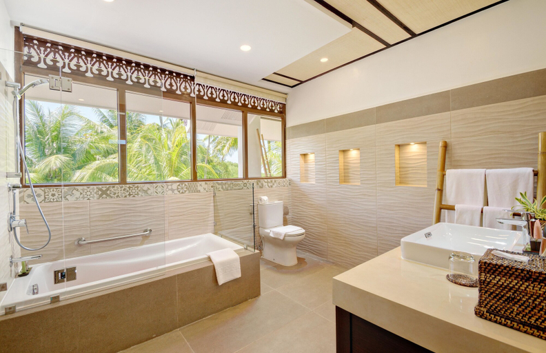 Bathroom 5, North Zen Villas, Panglao