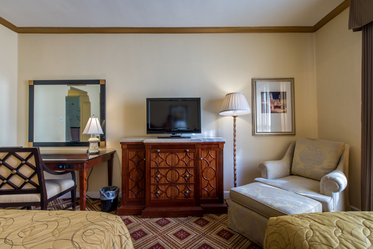 Others 4, Embassy Hotel, San Francisco