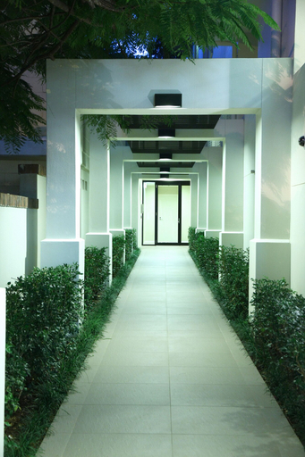Exterior & Views 2, Domain Serviced Apartments, Ascot