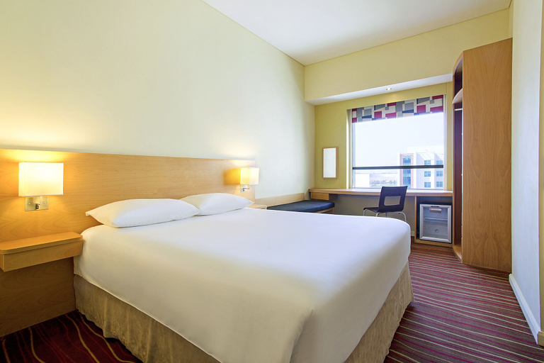 Bedroom 5, ibis Deira Creekside Dubai, Dubai