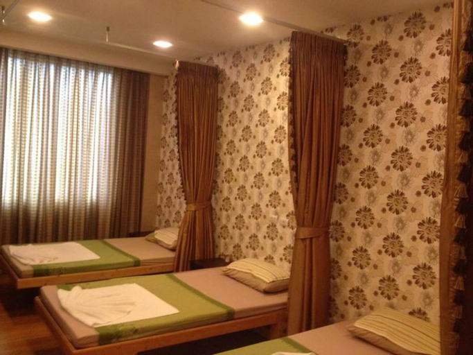 Bedroom 26