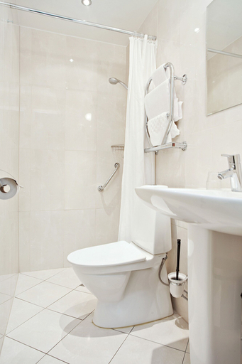 Bathroom 4, Sure Hotel by Best Western Center, Göteborg