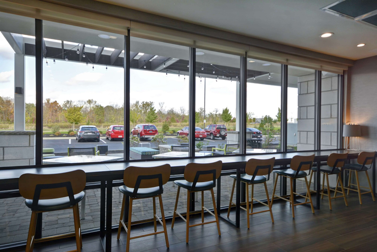Food & Drinks 5, Home2 Suites by Hilton Dayton South, Montgomery