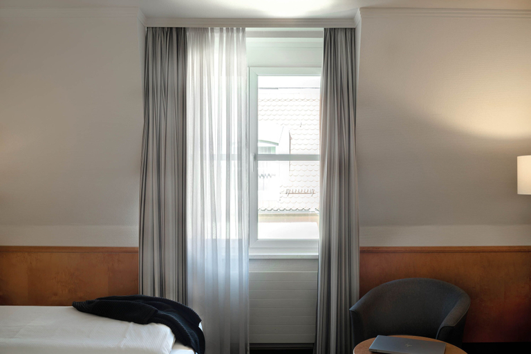 Bedroom 5, Seminaris Hotel Leipzig, Leipzig