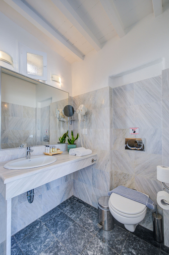 Bathroom 4, Hotel Madalena, South Aegean
