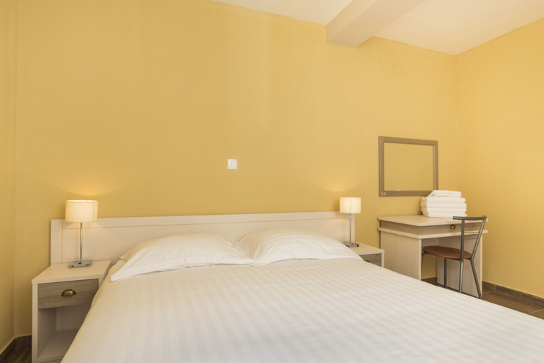Bedroom 4, Apartments Amfora Plava Laguna, Umag