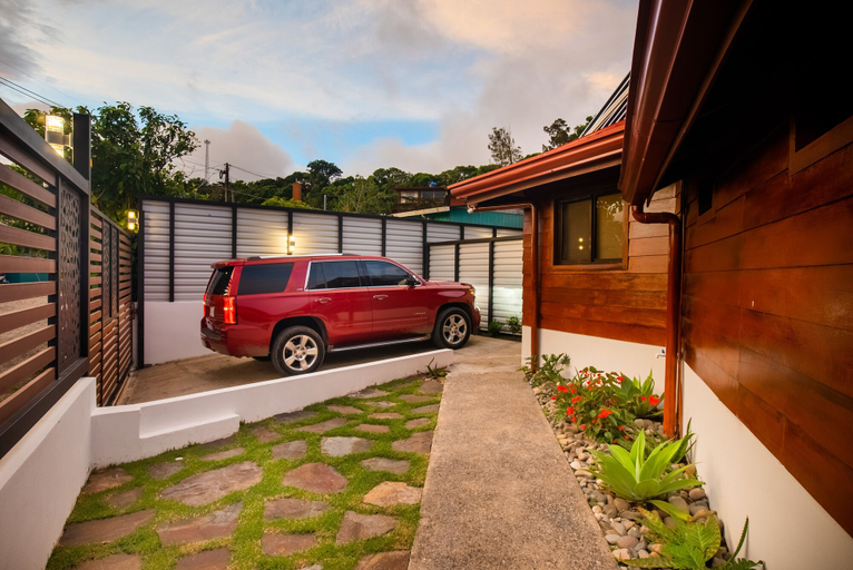 Exterior & Views 2, Camino Verde Bed & Breakfast, Puntarenas