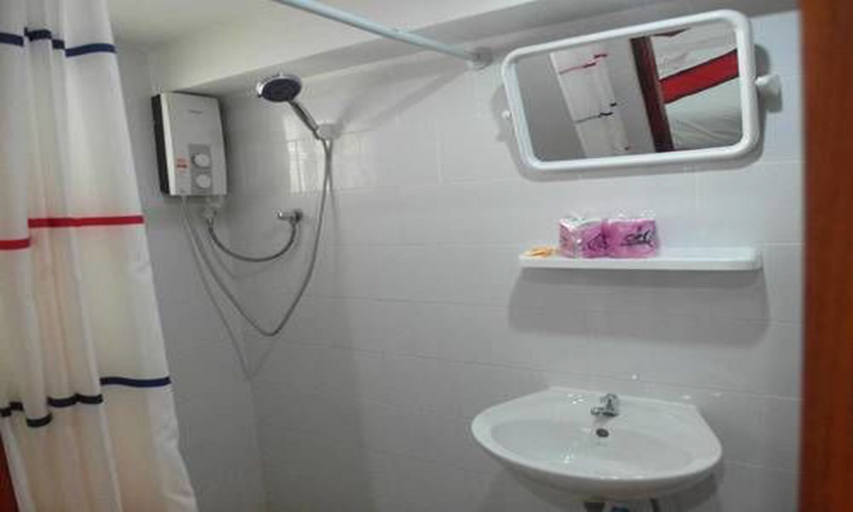 Bathroom 3, Nocknoy Lanexang Guesthouse, Luang Prabang