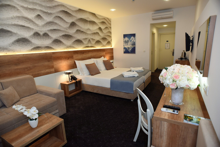 Bedroom 3, Santiny Hotel & Restaurant, Sveta Nedelja