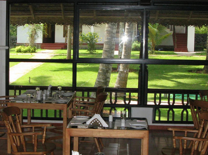 Food & Drinks 4, Abad Harmonia Ayurveda Beach Resort, Thiruvananthapuram