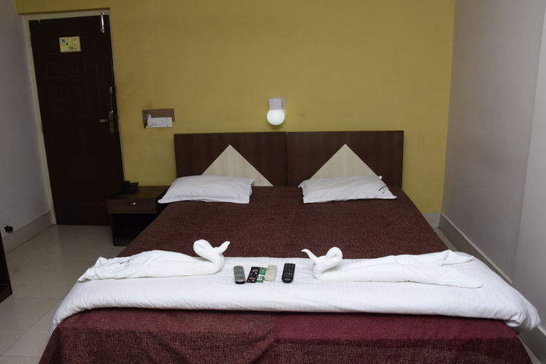 Bedroom 3, Hotel Shreesh, South Andaman