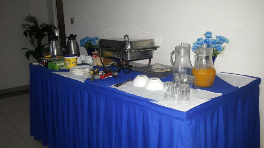 Food & Drinks 5, The Pearl Inn, Koboko