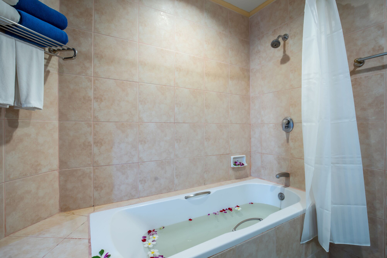 Bathroom 5, Karon Princess Hotel, Phuket Island