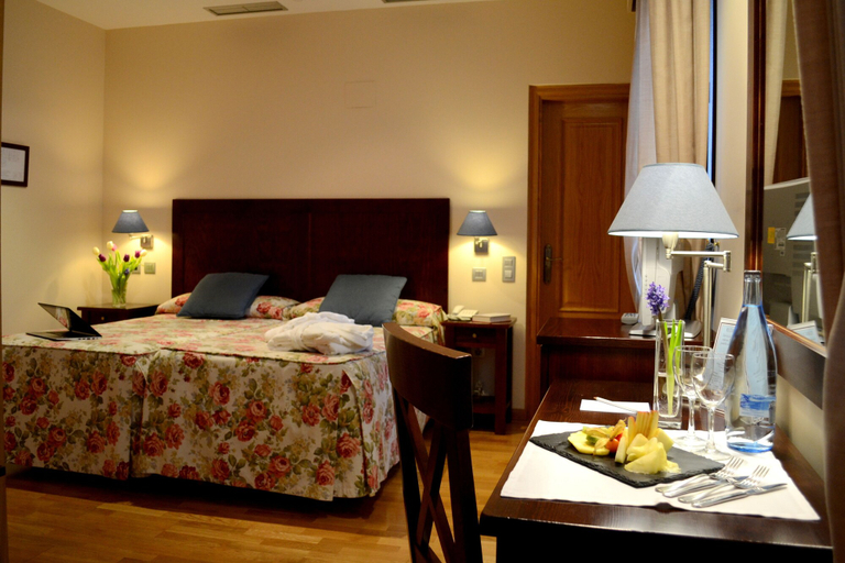 Bedroom 3, Hotel Villa Virginia, Huesca