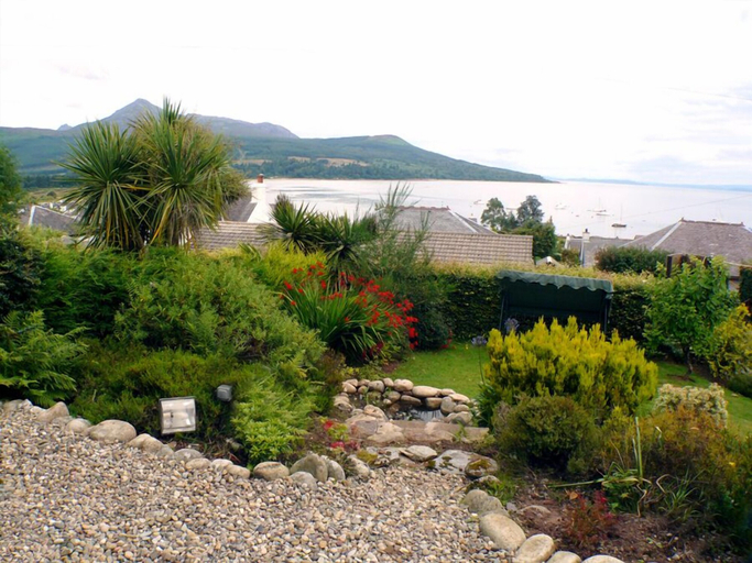 Others 5, Belvedere, North Ayrshire