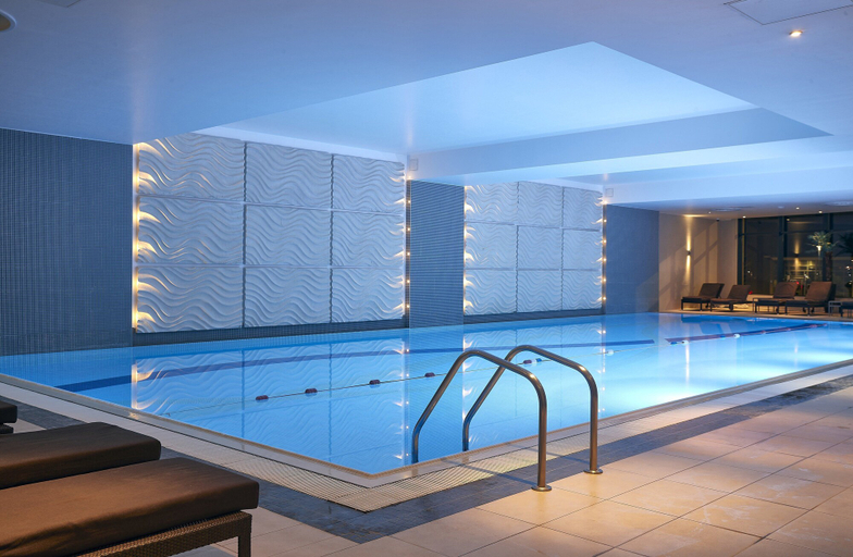 Sport & Beauty 5, Crowne Plaza READING by IHG, Wokingham