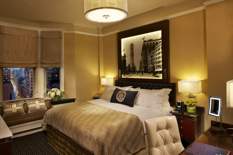 Bedroom 2, The Algonquin Hotel Times Square, Autograph Collection, New York