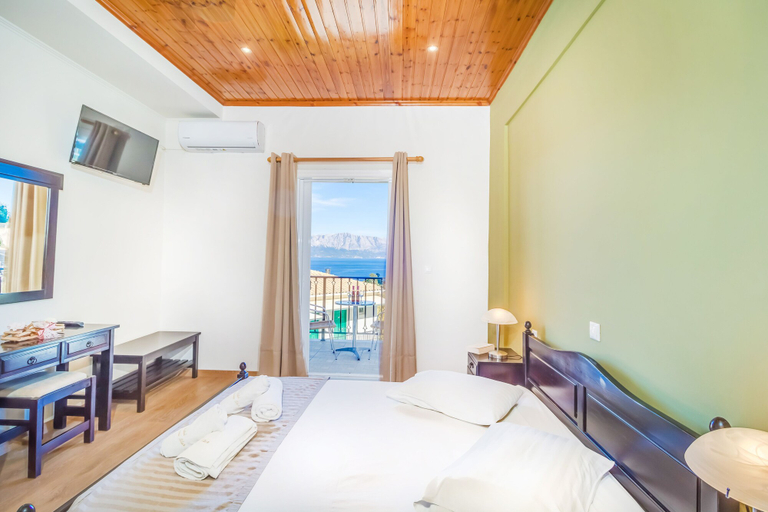 Bedroom 4, Vergina Star, Ionian Islands