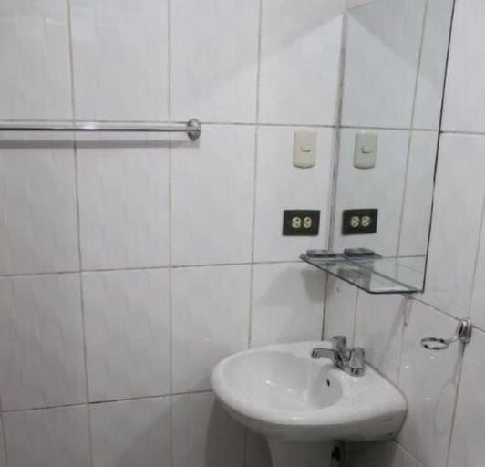 Bathroom 4, Tierra del Inka, Cusco