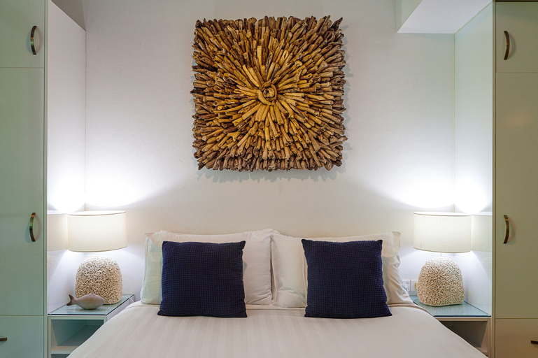 Bedroom 2, Julians Apartments, Byron