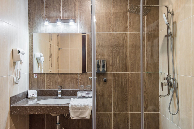 Bathroom 5, The Royal Mezbon Hotel & SPA, Tashkent City