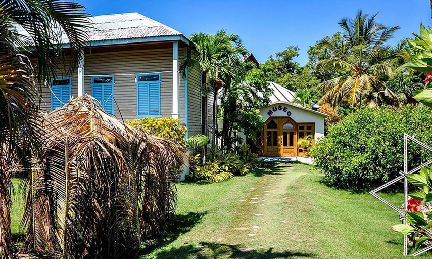 Exterior & Views 2, Casa Valeria Boutique Hotel, Sosua