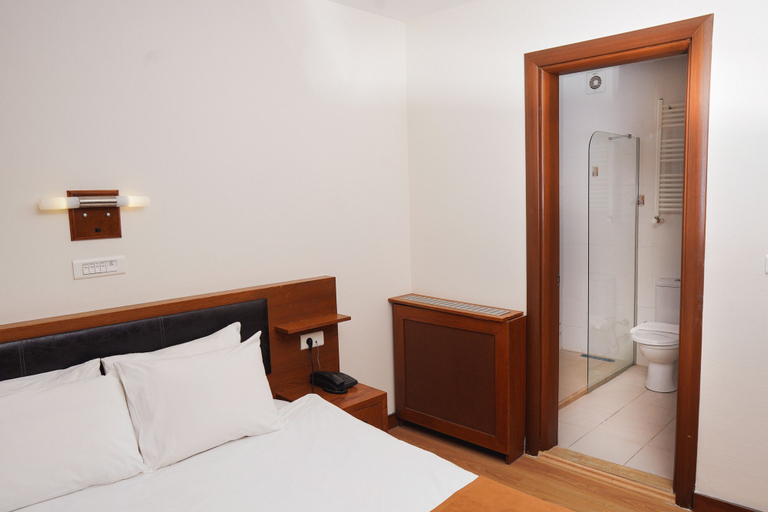 Bedroom 4, A Diamond The Resort Spa Sapanca, Izmit