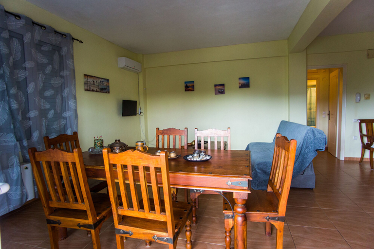 Room 2, Spacious house with seaview, Attica