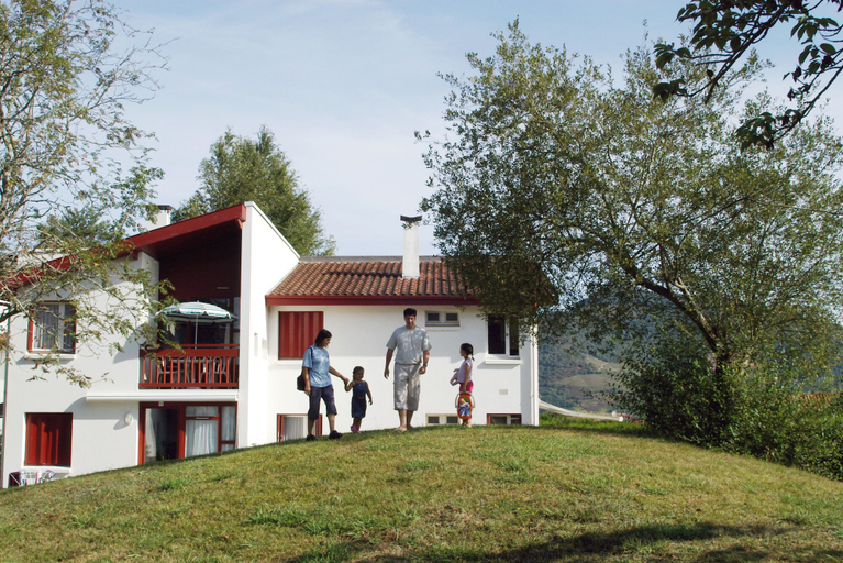 Exterior & Views 2, VVF Résidence Pays Basque Saint-Jean-Pied-de-Port, Pyrénées-Atlantiques