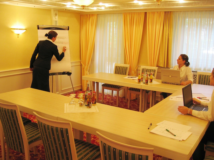 Food & Drinks 5, Zur Weinsteige, Stuttgart