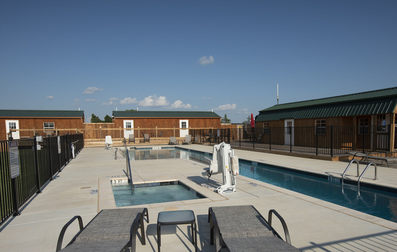 Sport & Beauty, Do Drop Inn RV Resort and Cabins, Bryan