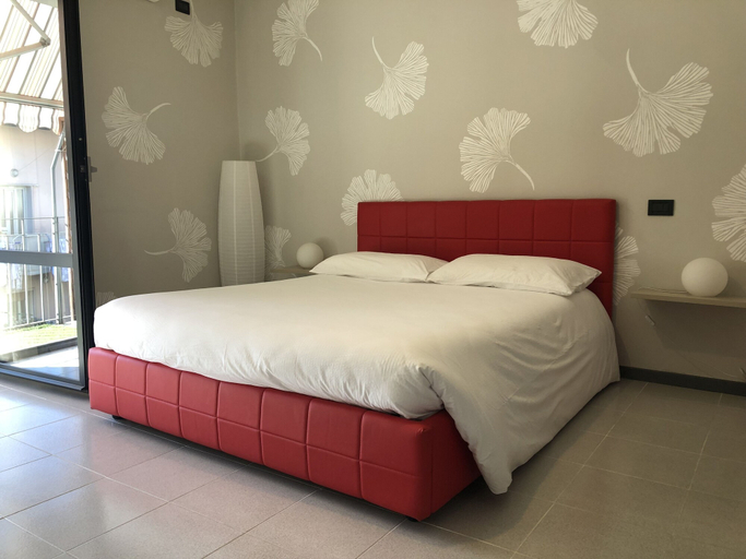 Bedroom 5, Guest house 296, Verona