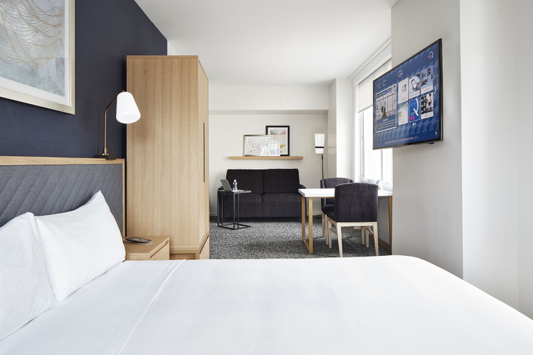 Bedroom 3, Club Quarters Hotel White House, Washington DC, Washington D.C.