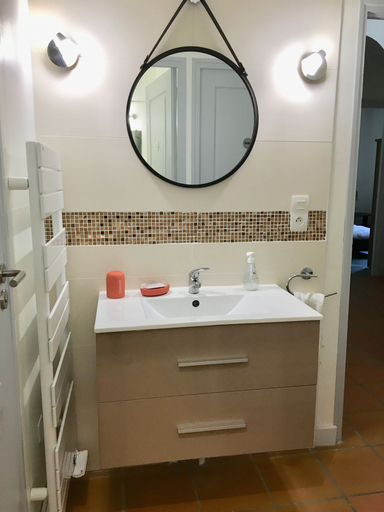 Bathroom 5, Seguin - La Maison du Lac, Gironde