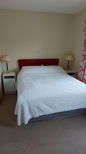 Bedroom 3, Clancys of Glenfarne