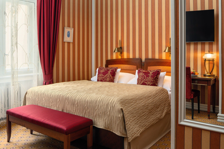 Bedroom 2, Hotel Paris Prague, Praha 1
