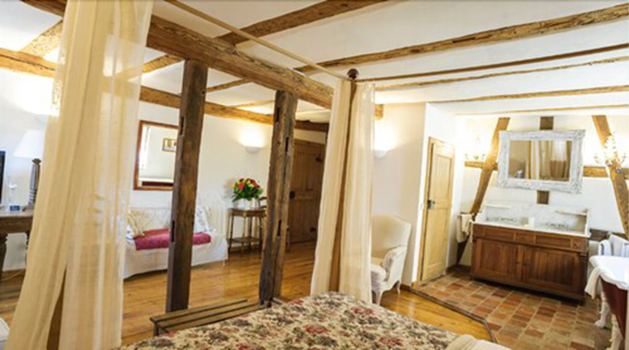 Bedroom 2, Hotel de Charme Zum Schiff, Rastatt
