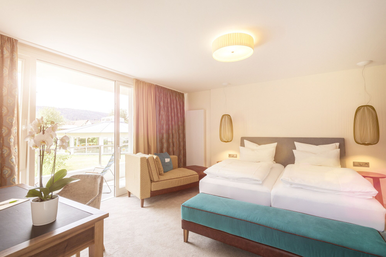 Bedroom 3, Hotel Traube Revital, Tuttlingen