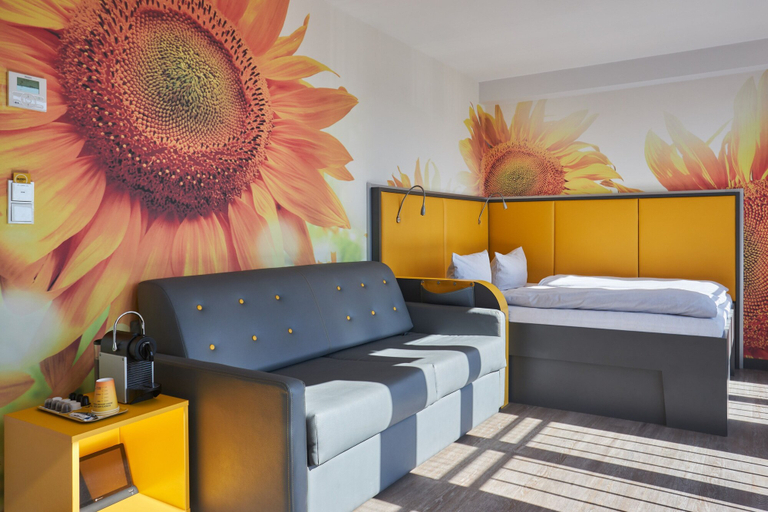 Bedroom 4, Buddy Hotel, München