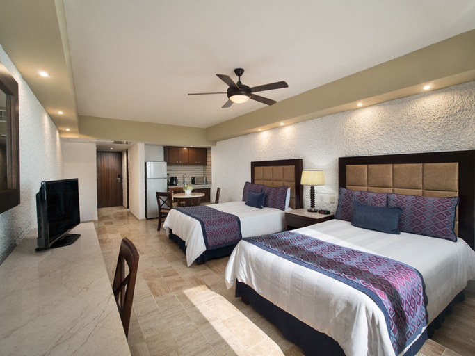 Bedroom 3, El Cid El Moro Beach Hotel, Mazatlán