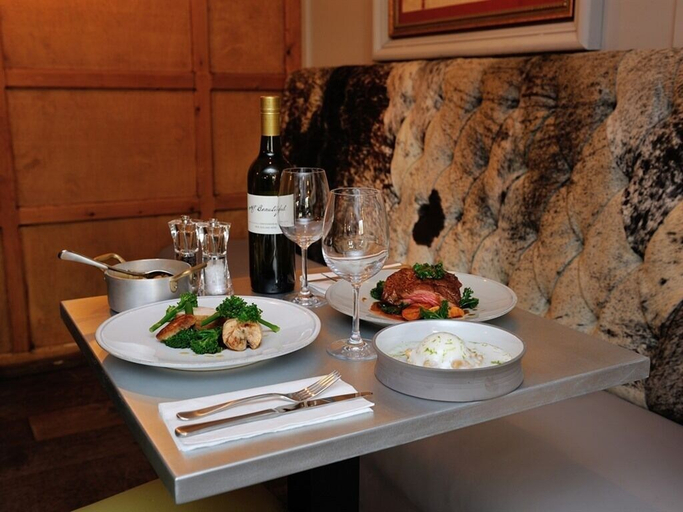 Food & Drinks 5, The Dog at Wingham, Kent