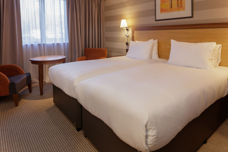 Bedroom 3, Cambridge Belfry Hotel & Spa, Cambridgeshire