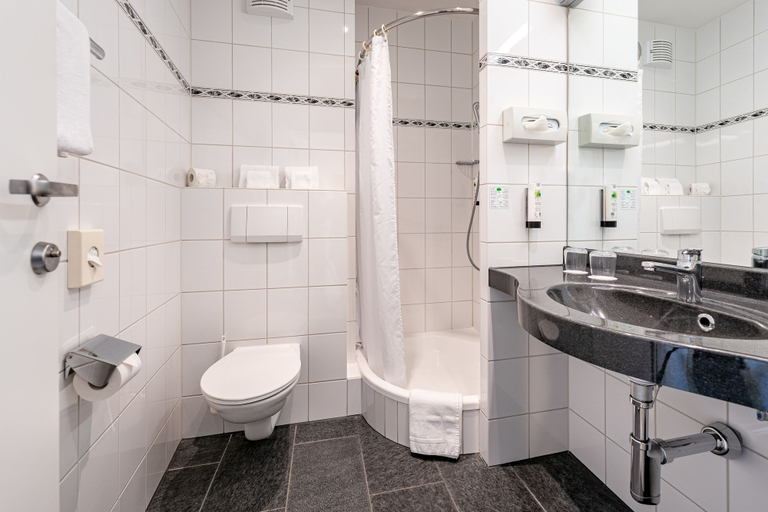 Bathroom 4, Hotel Grauholz, Bern