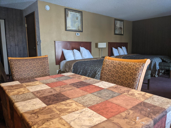 Bedroom 3, Cabana Inn, Ada