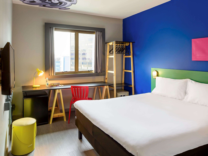 Bedroom 23