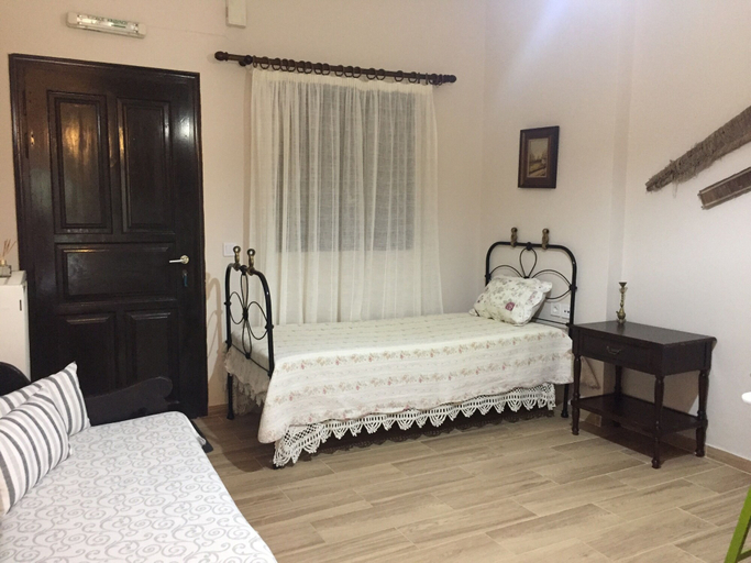 Bedroom 3, Apartments Genari, West Greece
