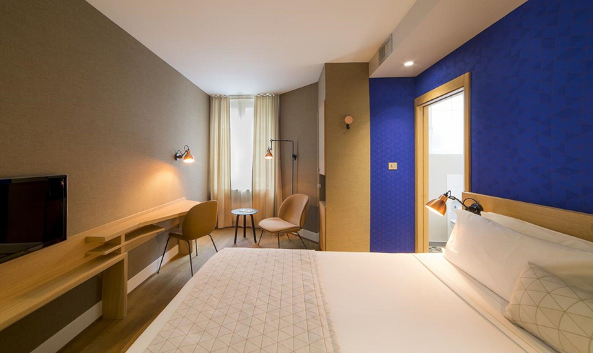 Bedroom 2, Hotel Hannong, Bas-Rhin